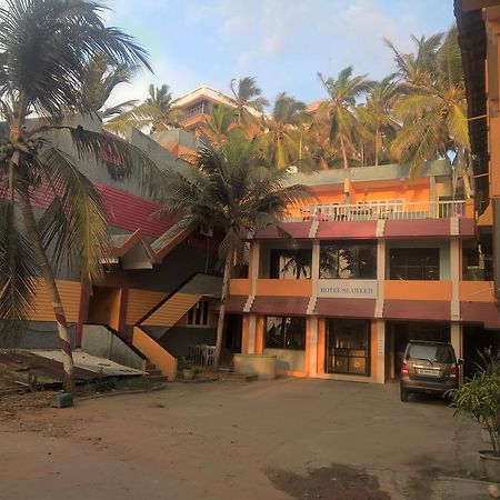 Hotel Seaweed Kovalam Exterior photo