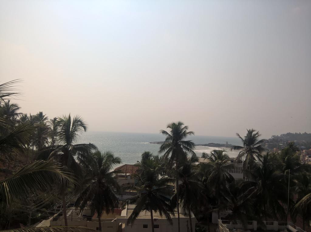 Hotel Seaweed Kovalam Exterior photo